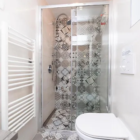 Appartement Kontra *